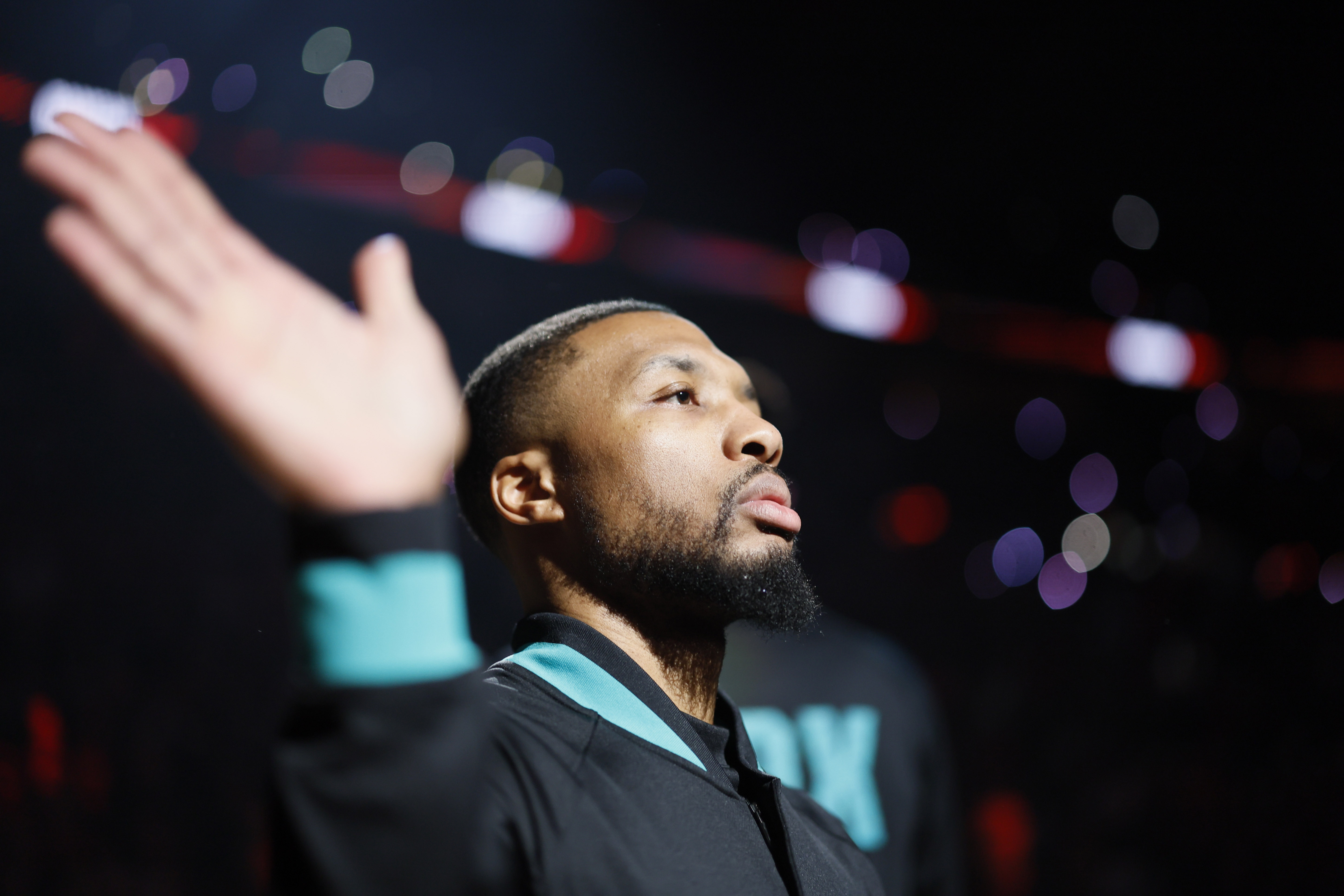 乐鱼登录-灰熊胜雄鹿，逼近西部前八的简单介绍