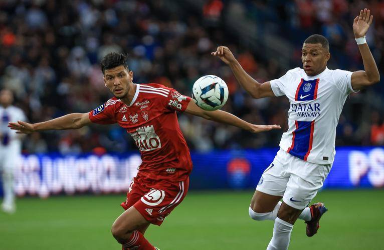 里尔客场险胜，继续走上胜利之路