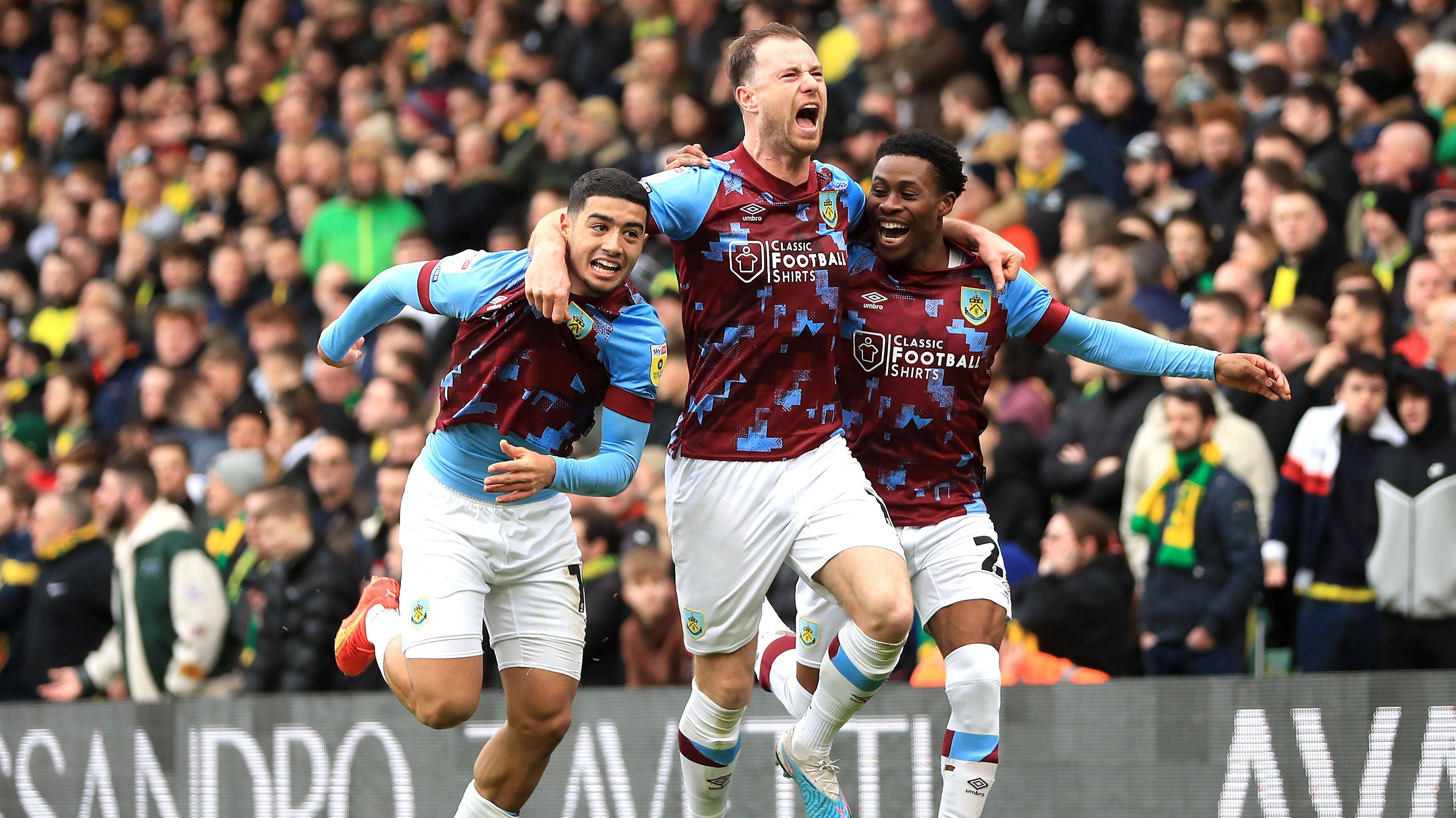 乐鱼体育-国际足坛的焦点将落在这场比赛上