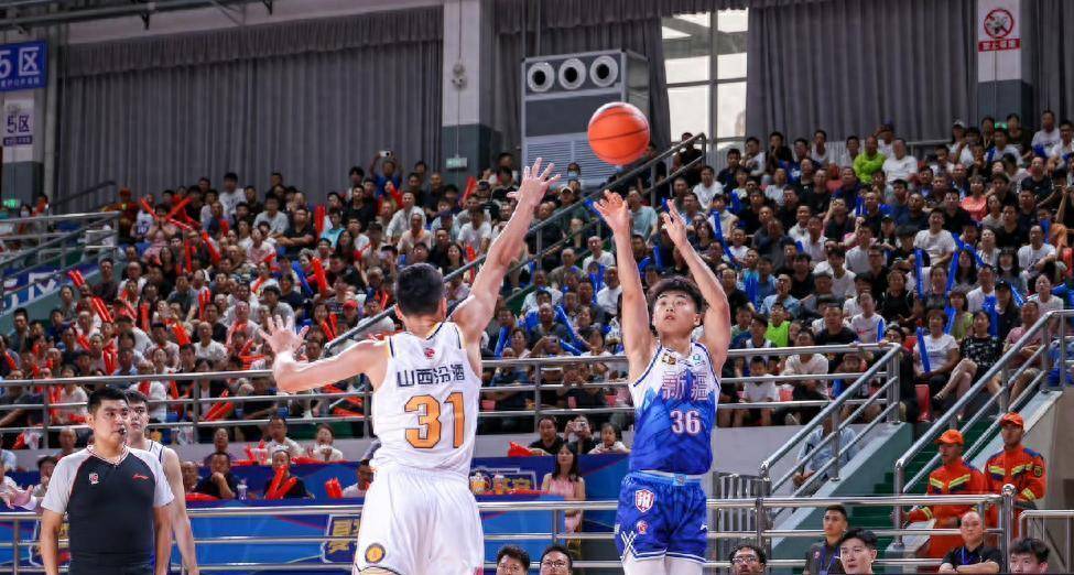 新疆男篮压力山大，争夺前四未果