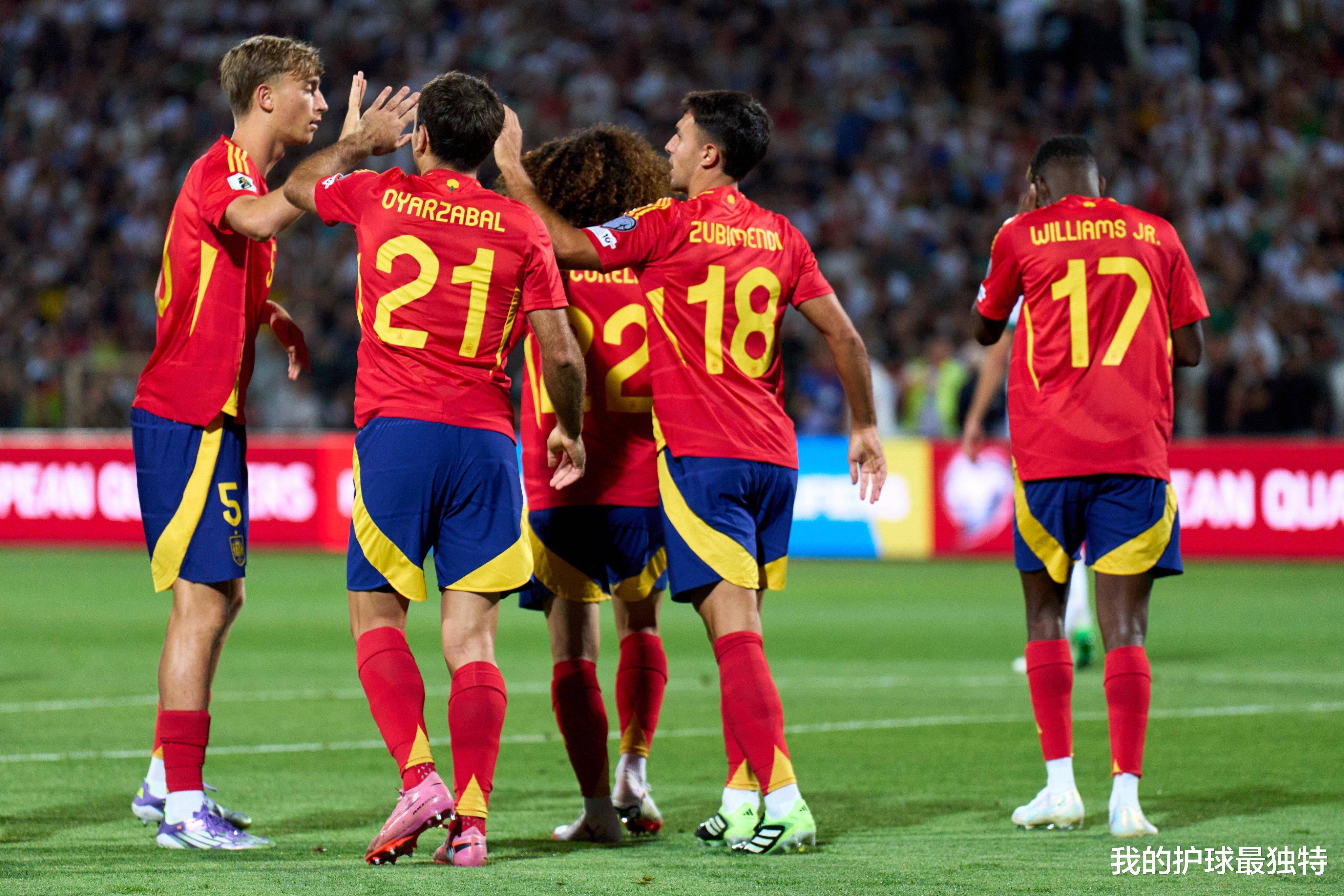 西班牙顶级联赛轮番比赛，火爆场面令人惊叹