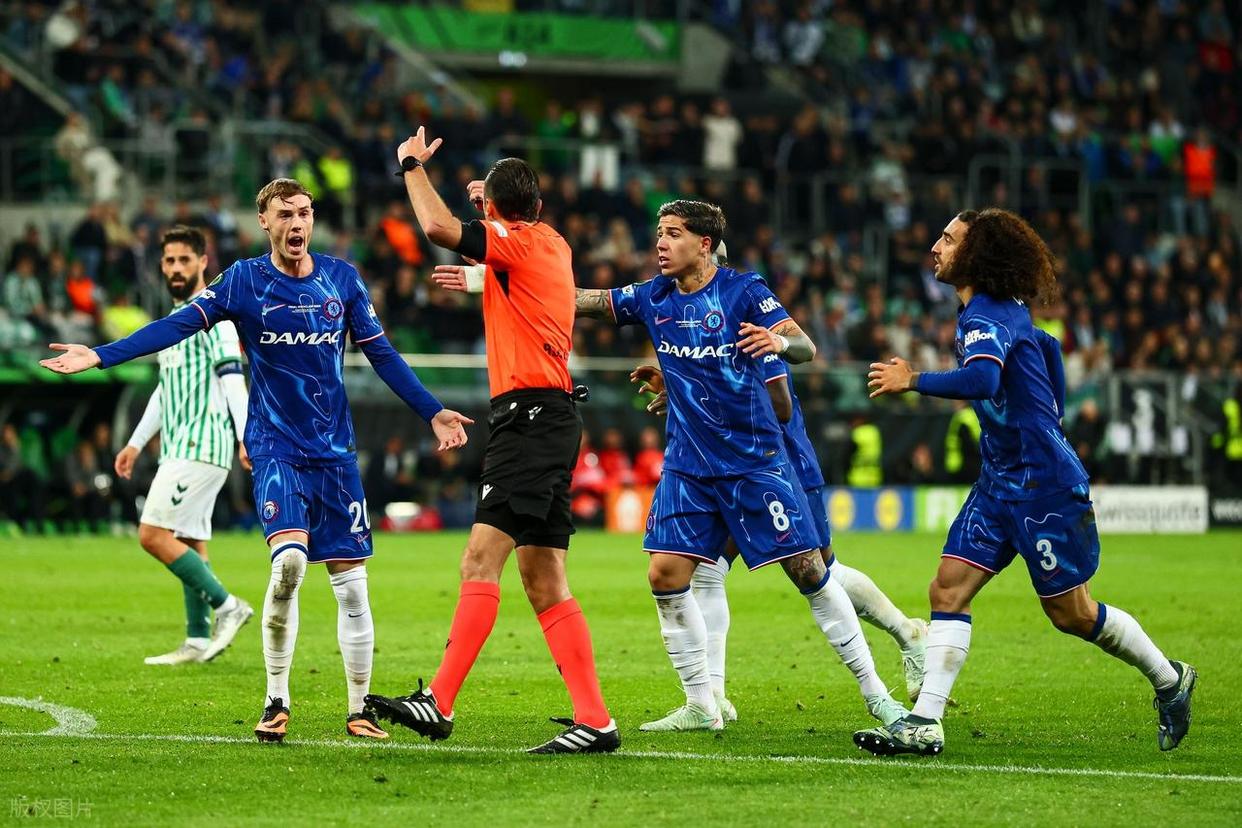 乐鱼在线娱乐-东欧强队大胜西欧球队，掀起反转风潮