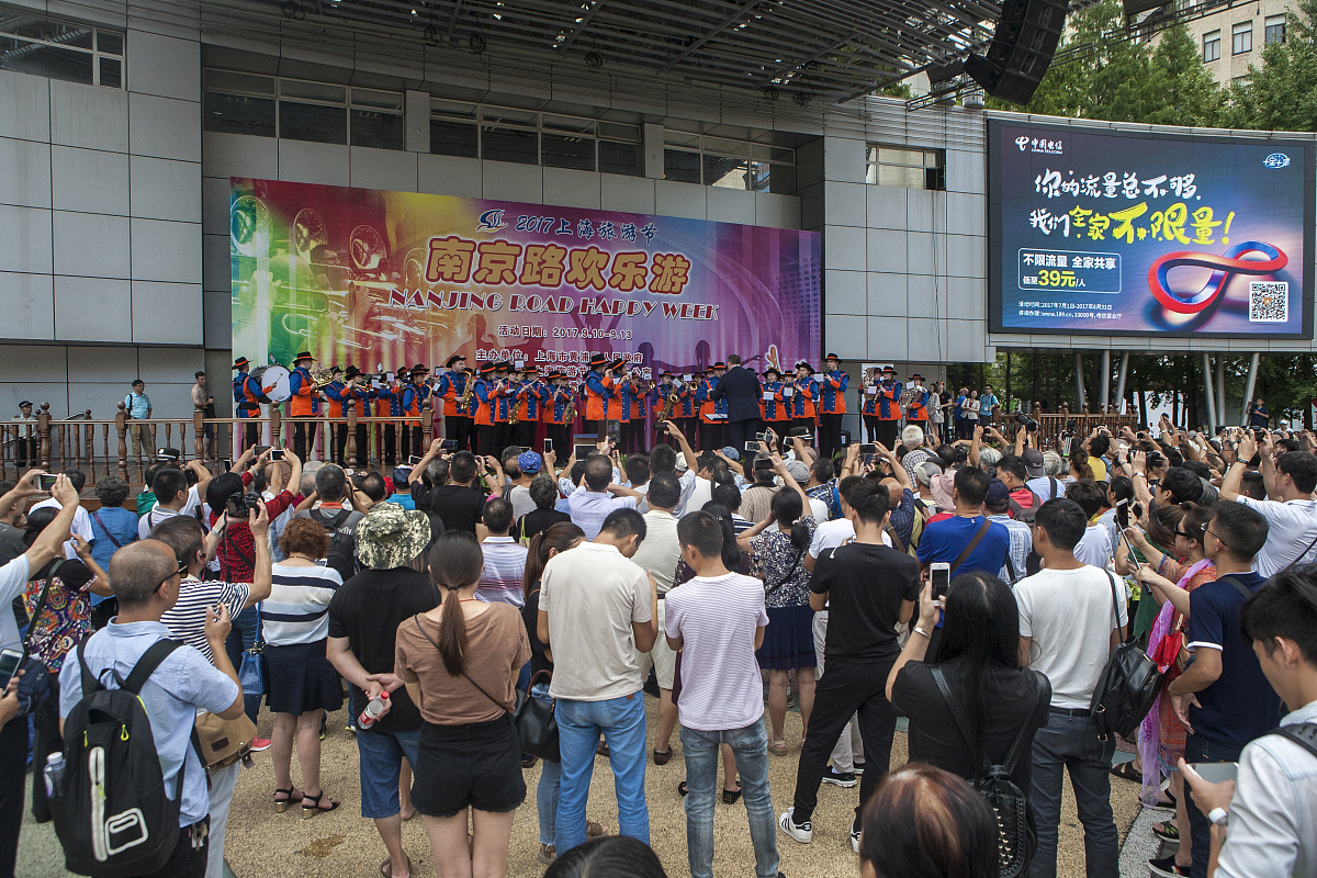 精彩绝伦比赛充满变数多惊喜