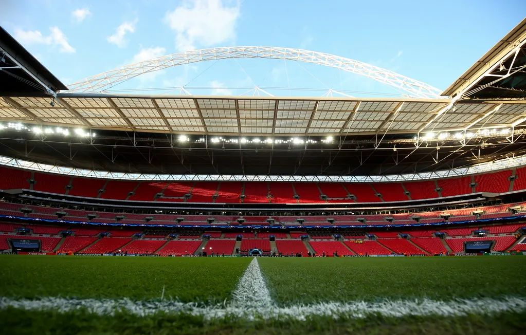 值得期待的足球赛事，给观众带来视觉盛宴