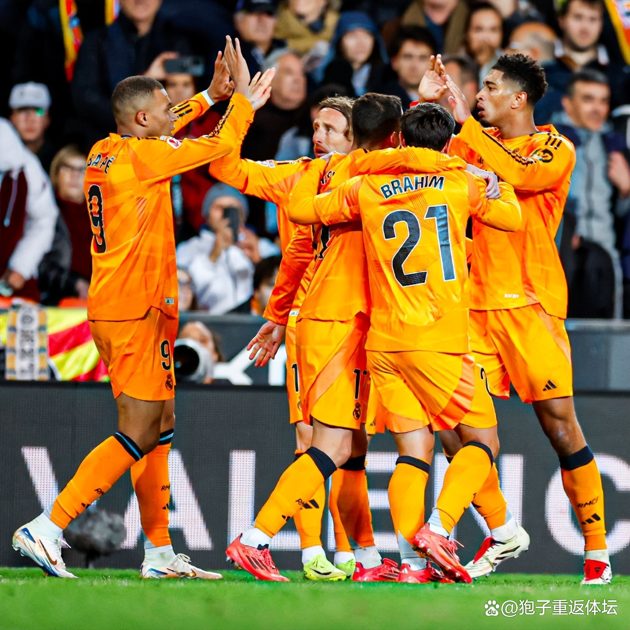 leyu乐鱼体育中国-欧洲三大联赛：顶级球队火拼争夺季后赛资格