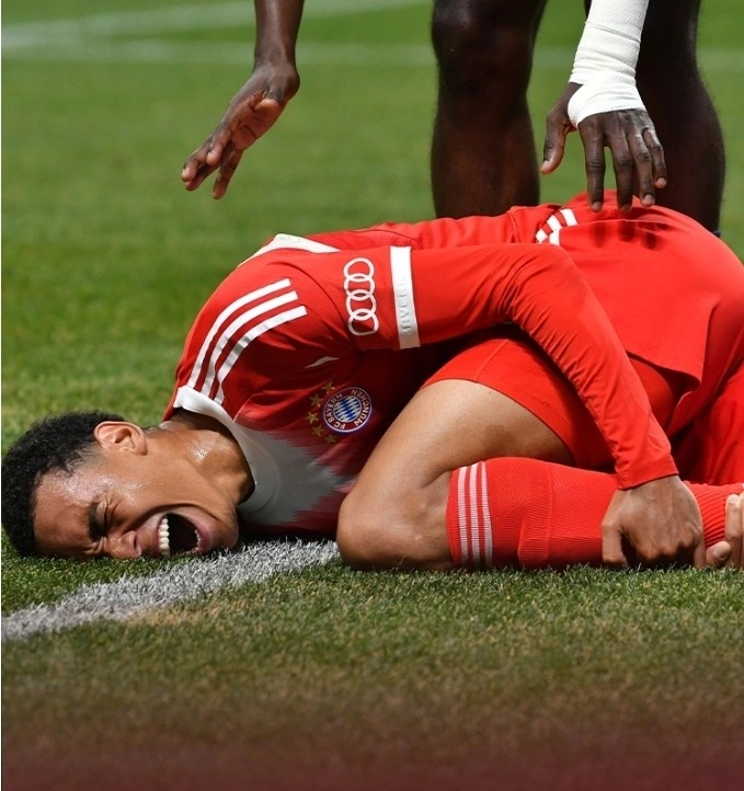 包含兰帕德毫无还手之力,罗马客场惨败巴黎圣日耳曼的词条 包含兰帕德毫无还手之力,罗马客场惨败巴黎圣日耳曼的词条